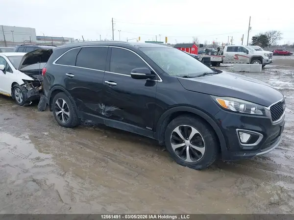 5XYPHDA55GG040443 2016 KIA SORENTO - Image 1