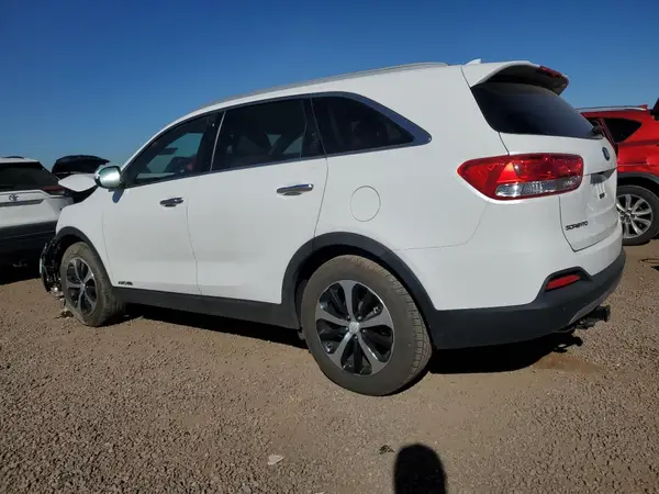 5XYPHDA55GG176037 2016 KIA SORENTO - Image 2