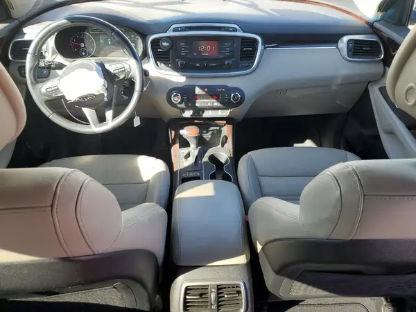 5XYPHDA55GG176037 2016 KIA SORENTO - Image 8