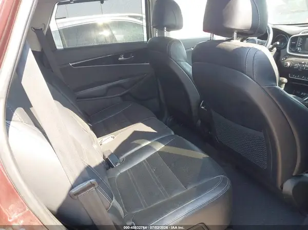 5XYPHDA55HG200791 2017 KIA SORENTO - Image 8