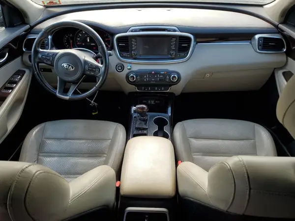 5XYPHDA55HG229028 2017 KIA SORENTO - Image 8