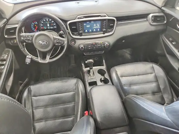 5XYPHDA55HG312569 2017 KIA SORENTO - Image 8