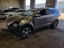 5XYPHDA55HG321885 2017 KIA SORENTO