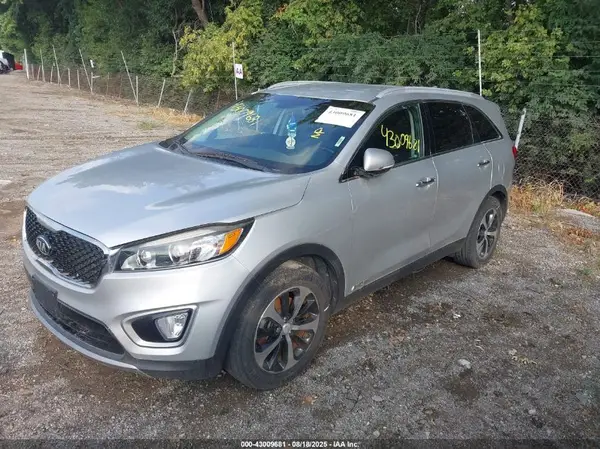 5XYPHDA55JG349837 2018 KIA SORENTO - Image 2