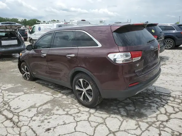 5XYPHDA55JG356609 2018 KIA SORENTO - Image 2