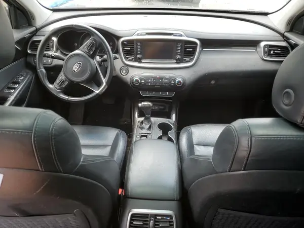 5XYPHDA55JG356609 2018 KIA SORENTO - Image 8