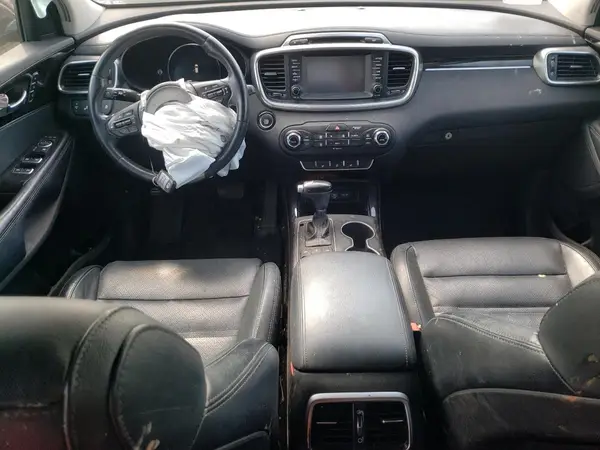 5XYPHDA55JG370266 2018 KIA SORENTO - Image 8