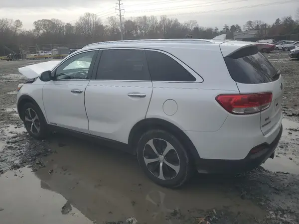 5XYPHDA55JG393255 2018 KIA SORENTO - Image 2