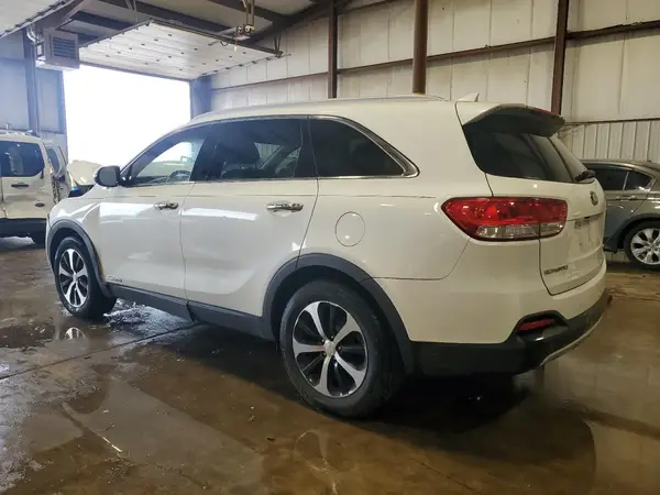 5XYPHDA55JG395071 2018 KIA SORENTO - Image 2