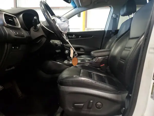 2018 KIA SORENTO auction photo 7