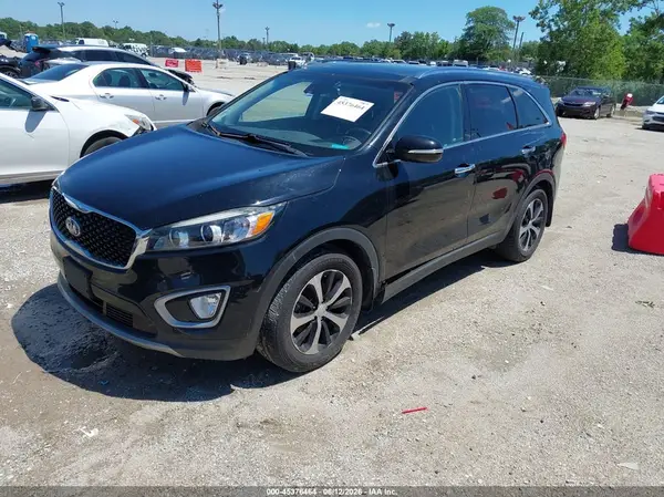 5XYPHDA55JG412189 2018 KIA SORENTO - Image 2