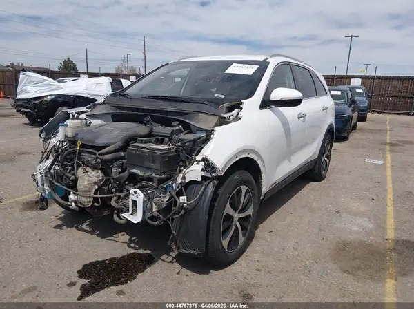 5XYPHDA55JG417537 2018 KIA SORENTO - Image 2