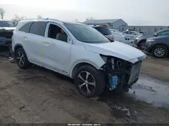 5XYPHDA55JG421328 2018 KIA SORENTO
