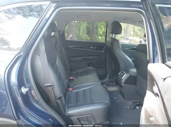 5XYPHDA55JG429624 2018 KIA SORENTO - Image 8