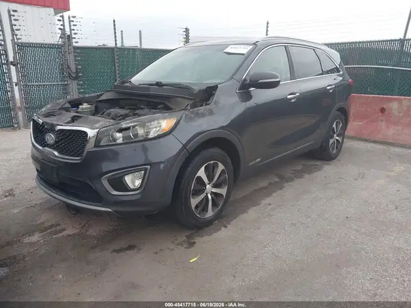 5XYPHDA56GG001845 2016 KIA SORENTO - Image 2