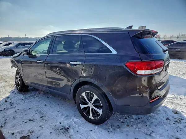 5XYPHDA56GG006169 2016 KIA SORENTO - Image 2