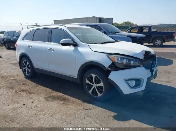 5XYPHDA56GG015664 2016 KIA SORENTO - Image 1