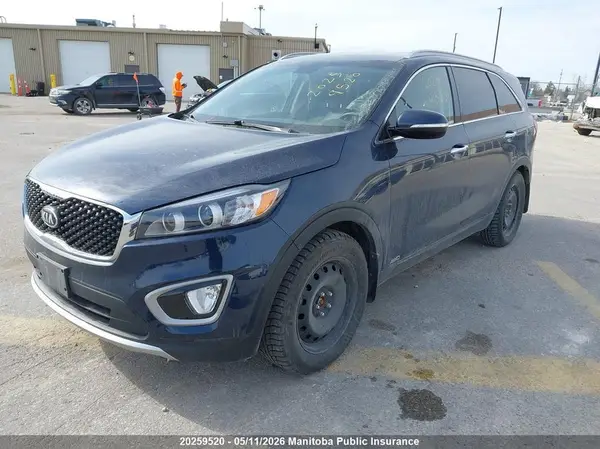 5XYPHDA56GG056134 2016 KIA SORENTO - Image 2