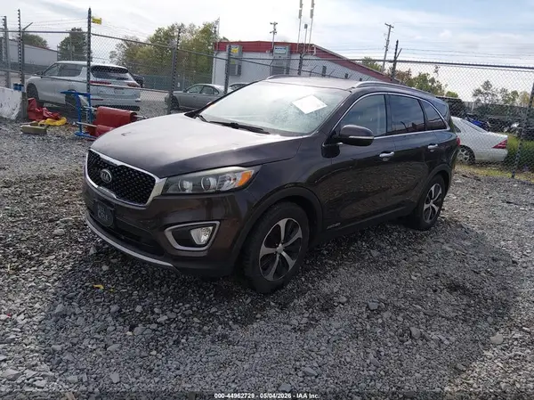 5XYPHDA56GG117868 2016 KIA SORENTO - Image 2