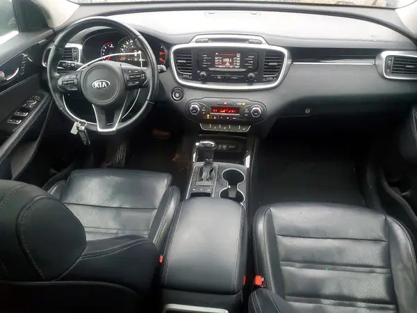 5XYPHDA56GG161708 2016 KIA SORENTO - Image 8