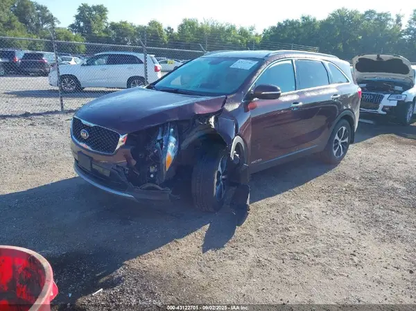 5XYPHDA56HG229166 2017 KIA SORENTO - Image 2