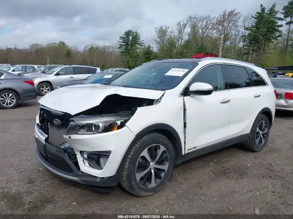 5XYPHDA56HG229930 2017 KIA SORENTO - Image 2