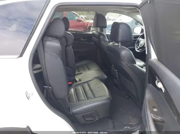 5XYPHDA56HG229930 2017 KIA SORENTO - Image 8