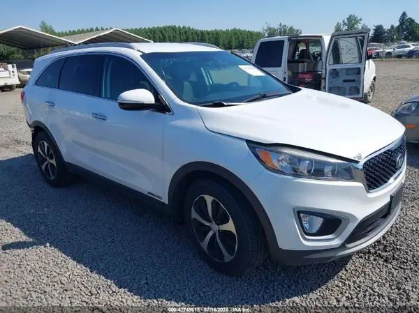 5XYPHDA56HG320471 2017 KIA SORENTO - Image 1