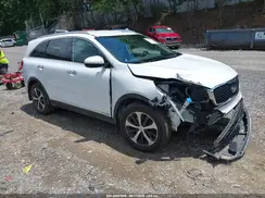 5XYPHDA56JG367618 2018 KIA SORENTO
