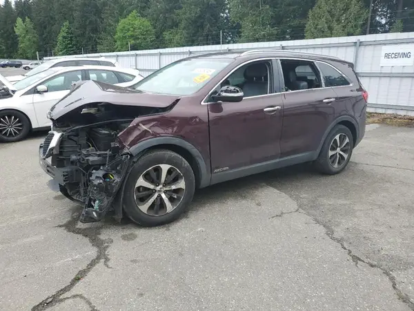 5XYPHDA56JG369384 2018 KIA SORENTO - Image 1