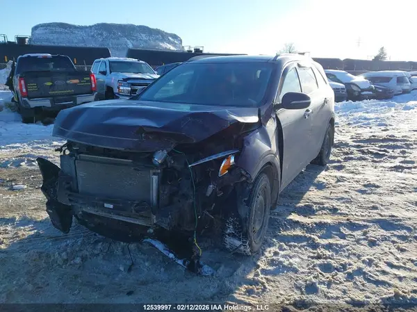 5XYPHDA56JG377582 2018 KIA SORENTO - Image 2