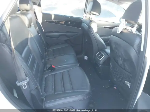 5XYPHDA56JG390798 2018 KIA SORENTO - Image 8