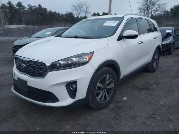 5XYPHDA56KG443534 2019 KIA SORENTO - Image 2
