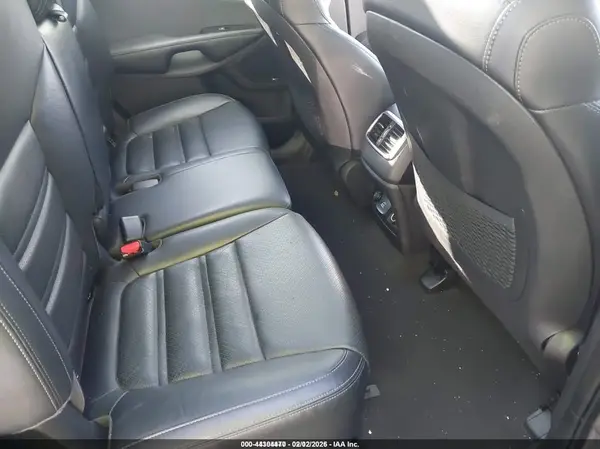 5XYPHDA56KG465369 2019 KIA SORENTO - Image 8