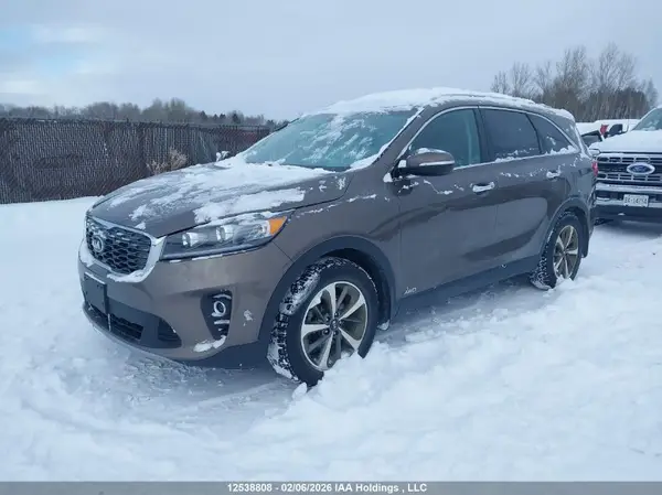 5XYPHDA56KG601063 2019 KIA SORENTO - Image 2