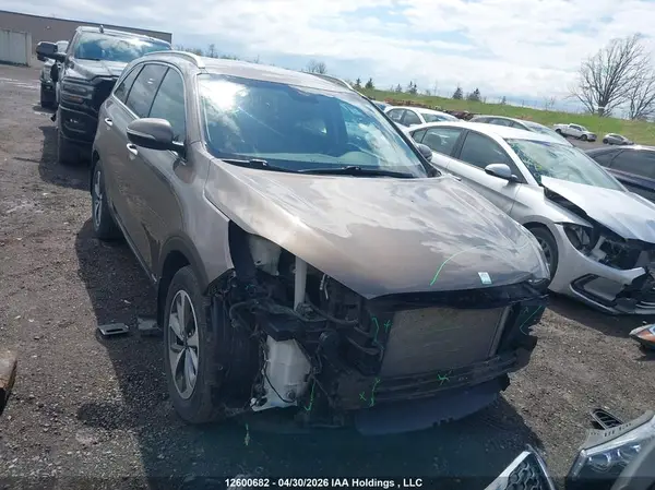5XYPHDA56KG601600 2019 KIA SORENTO - Image 1