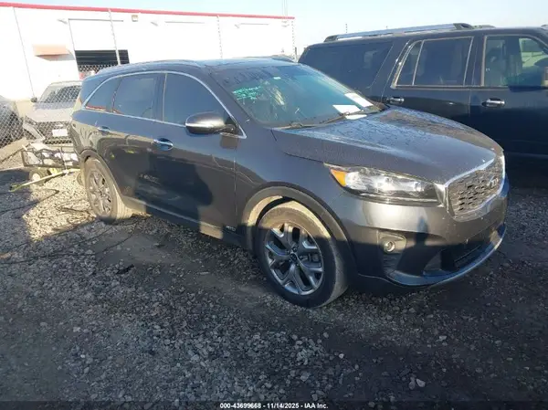 5XYPHDA56KG605906 2019 KIA SORENTO - Image 1