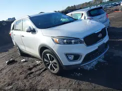 5XYPHDA57GG031789 2016 KIA SORENTO