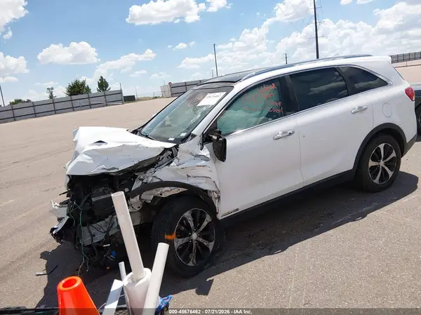 5XYPHDA57GG111559 2016 KIA SORENTO - Image 2