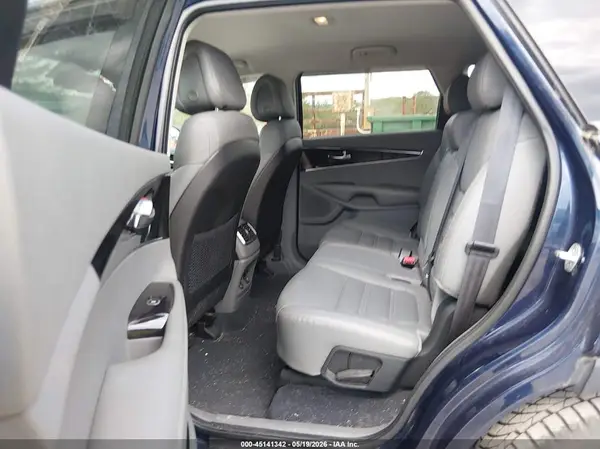 5XYPHDA57GG117801 2016 KIA SORENTO - Image 8
