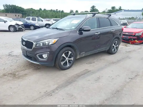 5XYPHDA57GG119919 2016 KIA SORENTO - Image 2