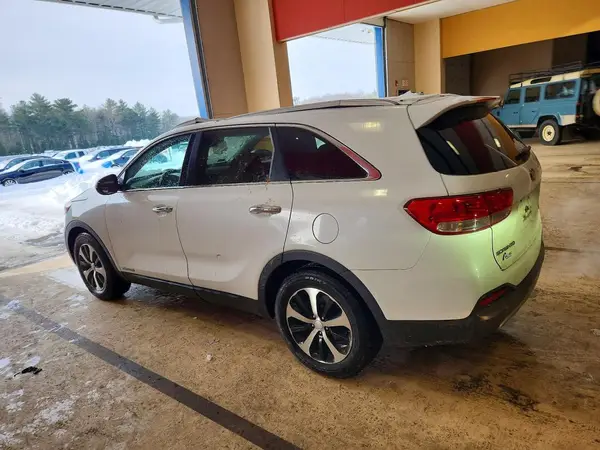 5XYPHDA57GG123534 2016 KIA SORENTO - Image 2