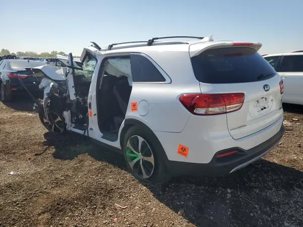 5XYPHDA57GG143914 2016 KIA SORENTO - Image 2