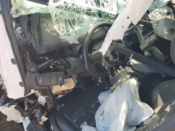 5XYPHDA57GG143914 2016 KIA SORENTO - Image 8