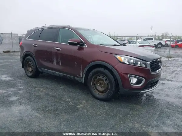 5XYPHDA57GG183023 2016 KIA SORENTO - Image 1