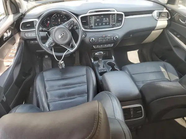 5XYPHDA57HG203577 2017 KIA SORENTO - Image 8
