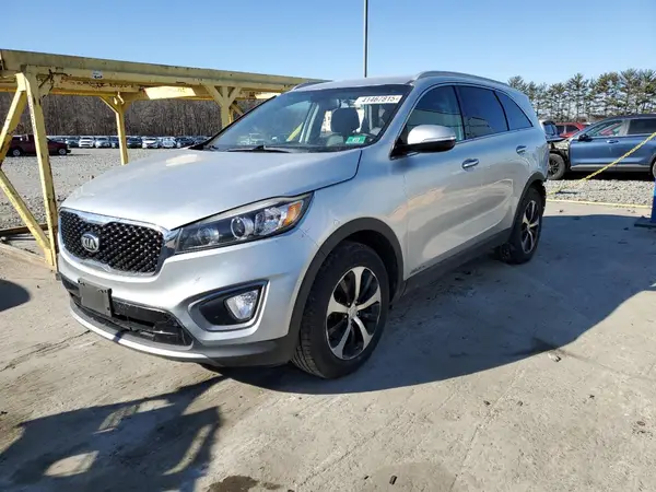 5XYPHDA57HG223053 2017 KIA SORENTO - Image 1