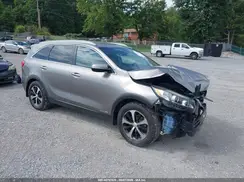 5XYPHDA57HG310600 2017 KIA SORENTO
