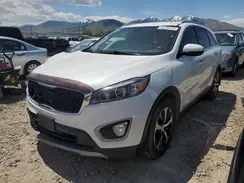 5XYPHDA57HG321810 2017 KIA SORENTO