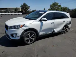 5XYPHDA57JG363352 2018 KIA SORENTO